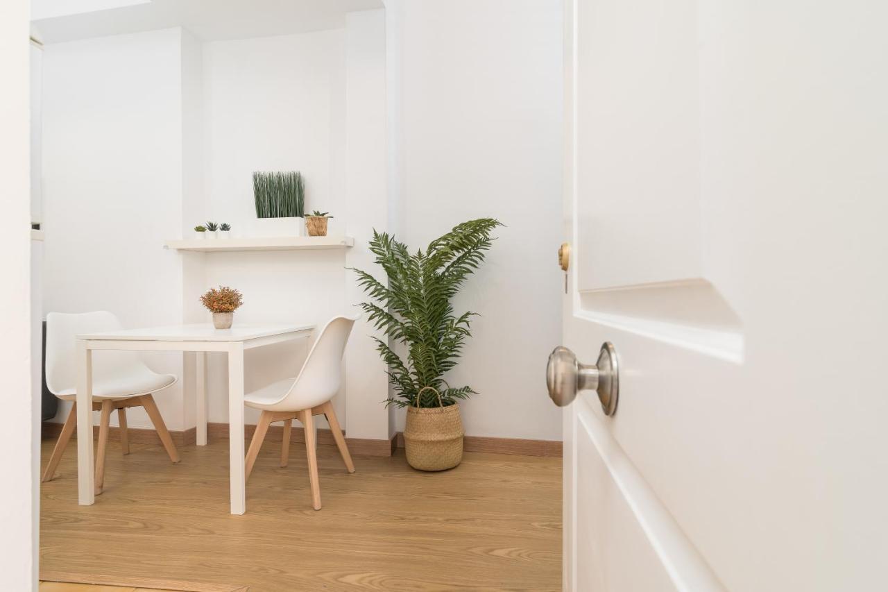 Precioso Apartamento Con Habitacion Separada En Centro Historico De 马拉加 外观 照片